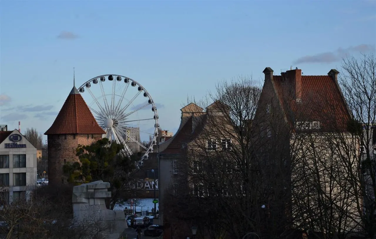 Romantic Old City Gdansk 0*,